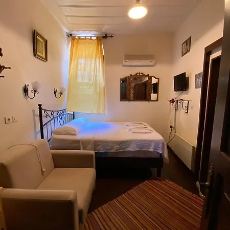 Guest house Cunda Zehra Teyzenin Evi Ayvalik