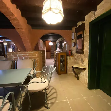 Cunda Zehra Teyzenin Evi Guest house
