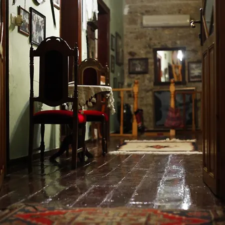 Cunda Zehra Teyzenin Evi Ayvalik