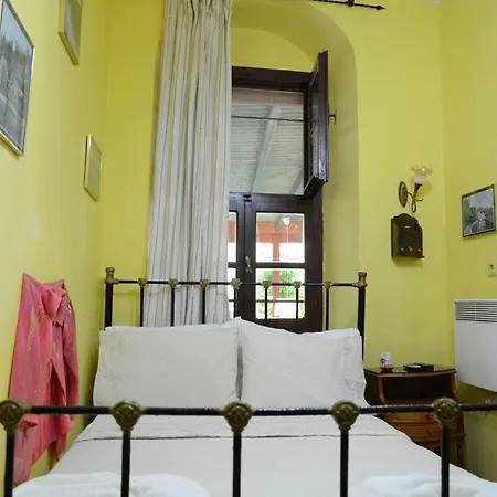 Cunda Zehra Teyzenin Evi Ayvalik
