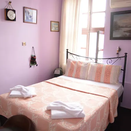 Cunda Zehra Teyzenin Evi 4*