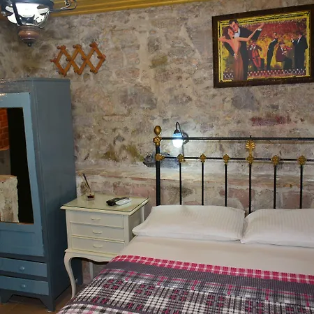 Cunda Zehra Teyzenin Evi 4* Айвалык