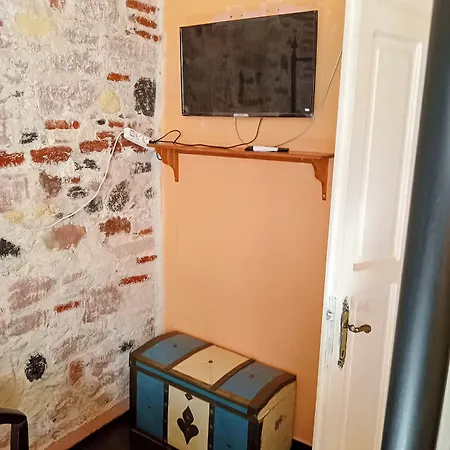 Guest house Cunda Zehra Teyzenin Evi