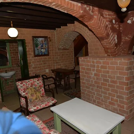 Cunda Zehra Teyzenin Evi Гостевой дом