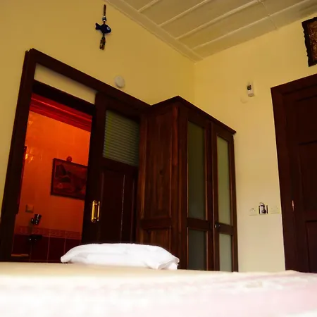 Konukevi Cunda Zehra Teyzenin Evi Ayvalı