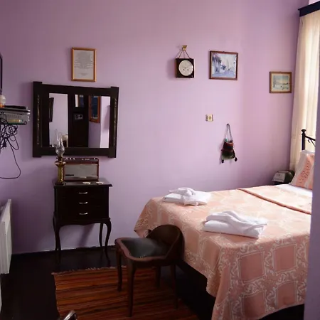 Cunda Zehra Teyzenin Evi Гостевой дом 4*