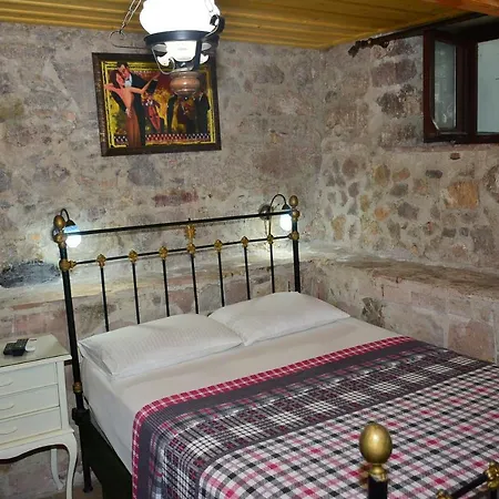 Cunda Zehra Teyzenin Evi